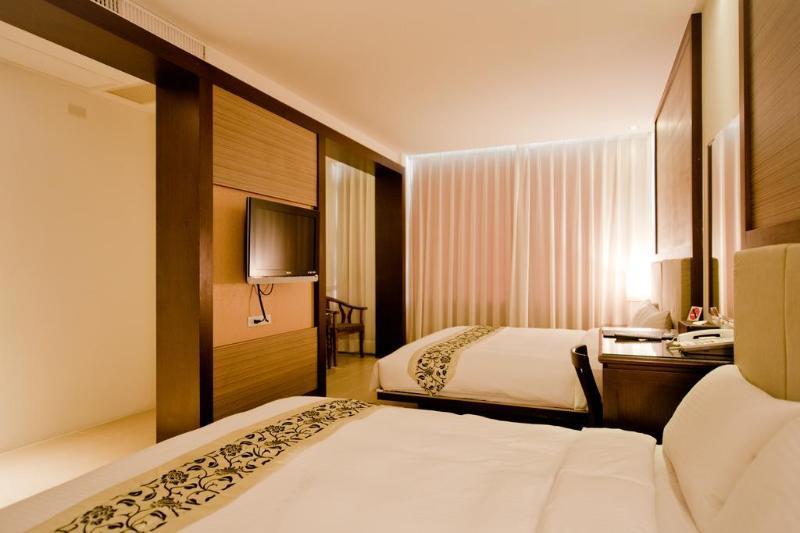 East Town 26 Hotel Hualien Exterior foto